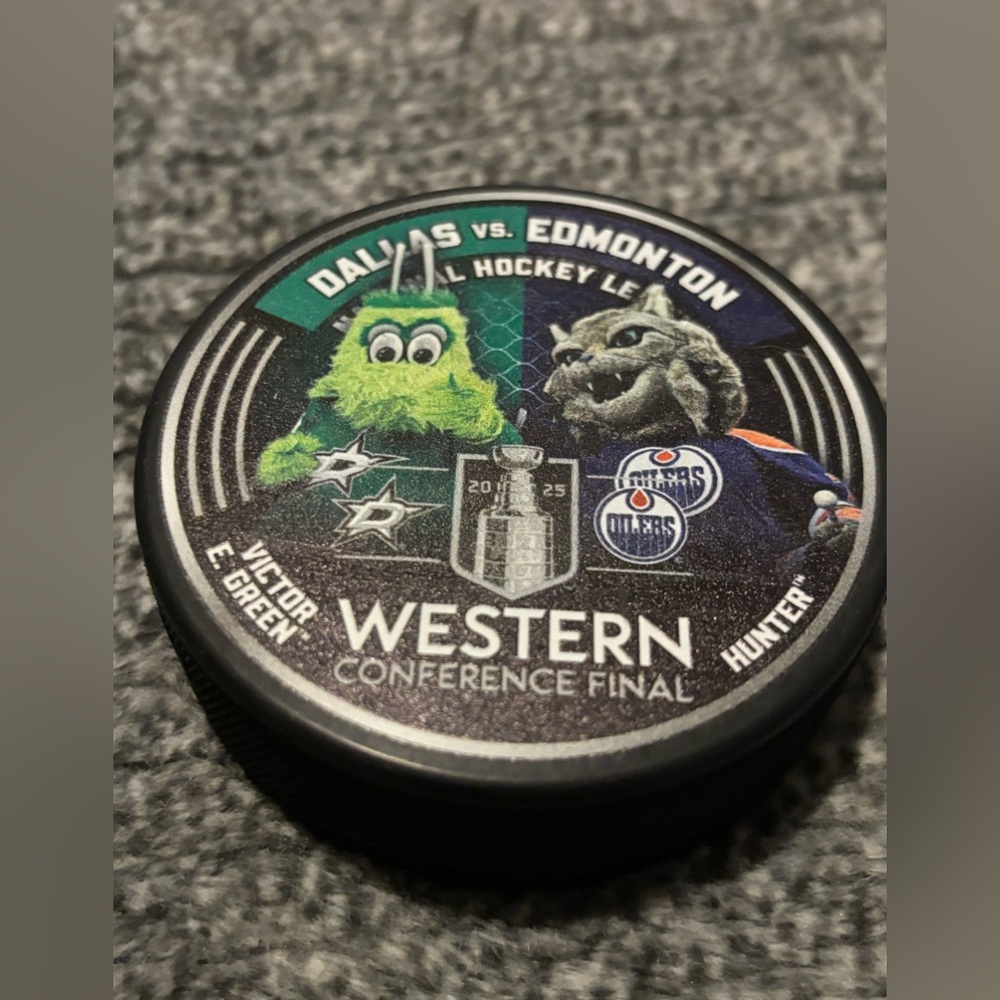 Dallas Stars vs Edmonton Oilers 2025 NHL Playoffs Mascot Match Up Hockey Puck